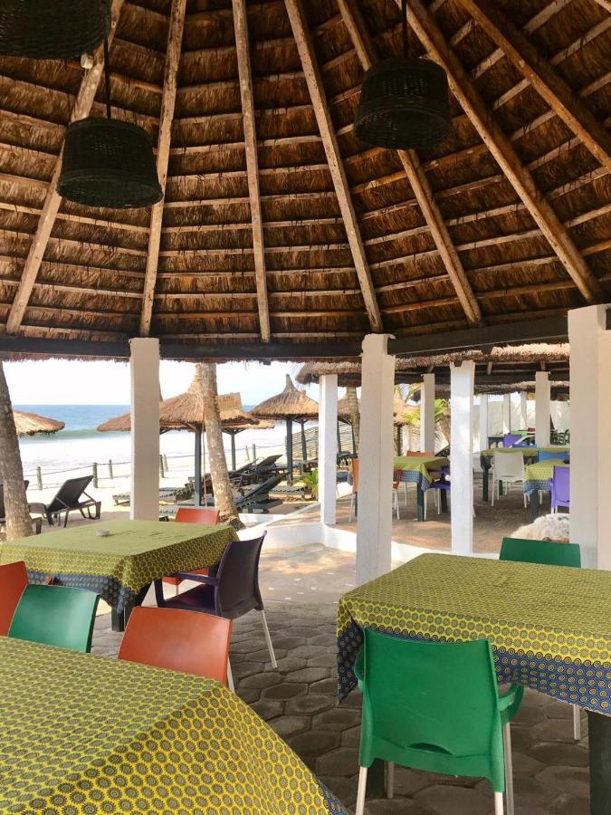 Boblin La Mer Hotel Restaurant Plage Grand-Bassam Exterior photo